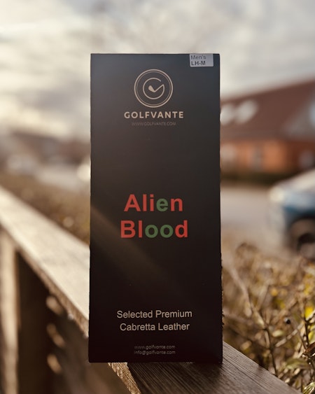 ALIEN BLOOD - MEN