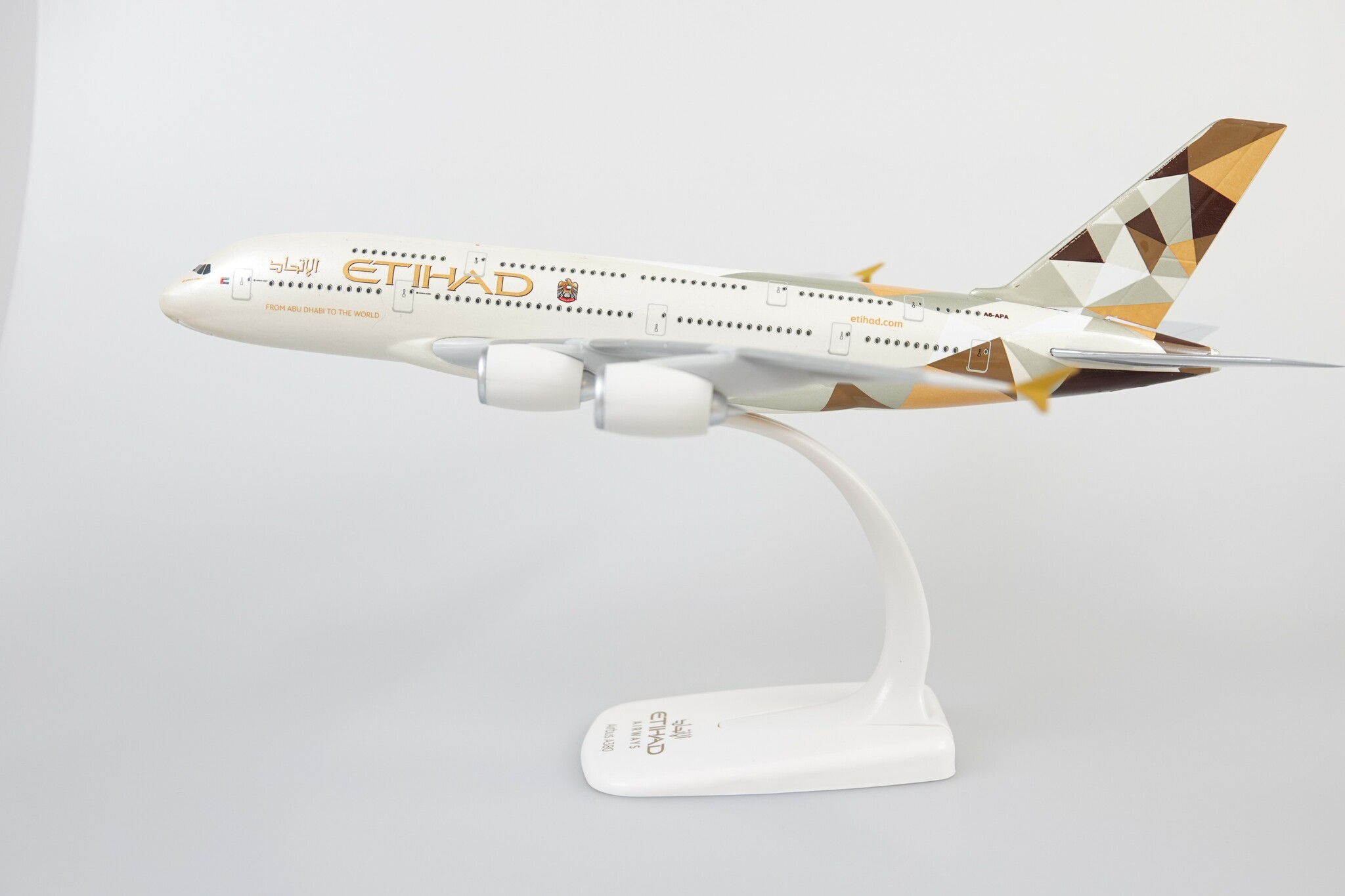 Etihad Airways Airbus A380-861