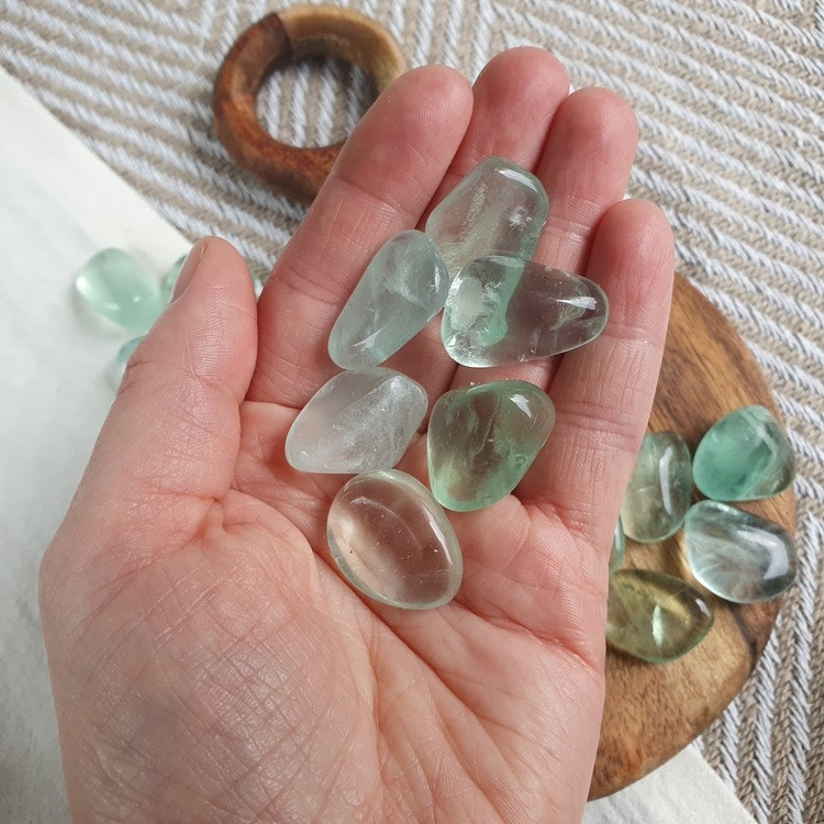 Trumlad Grön Fluorit AA kvalitet 5-9 g XS