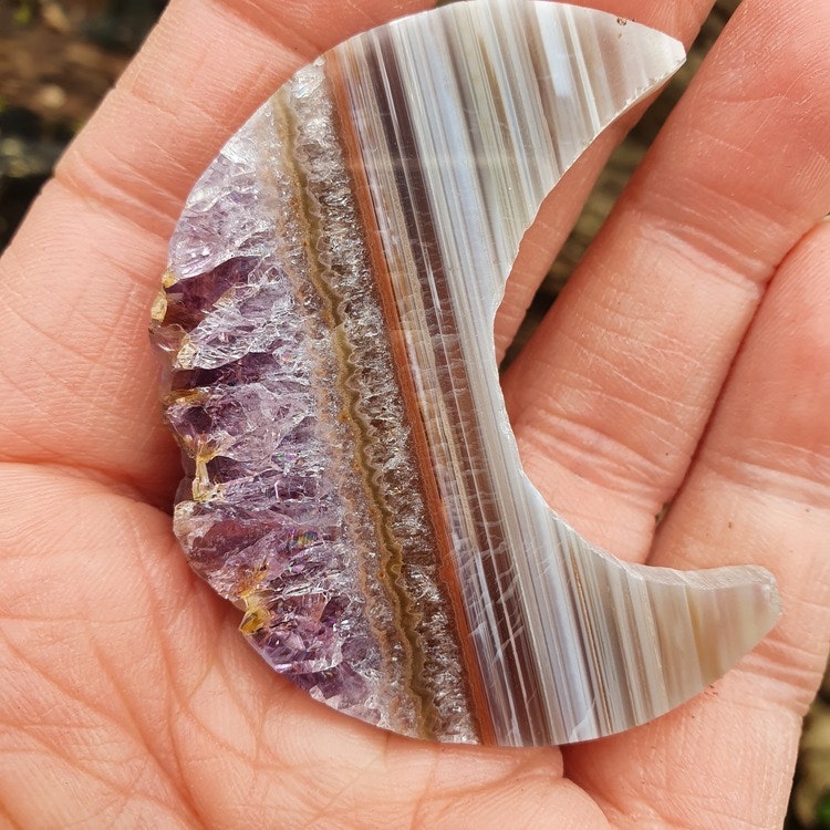 Måne av Ametist druzy/ agat 50 mm