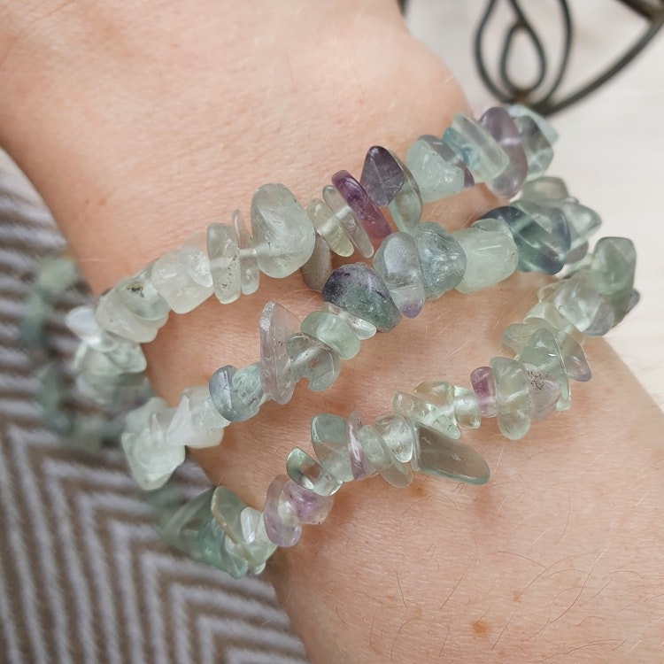 Armband med Regnbågsfluorit 16,5 cm