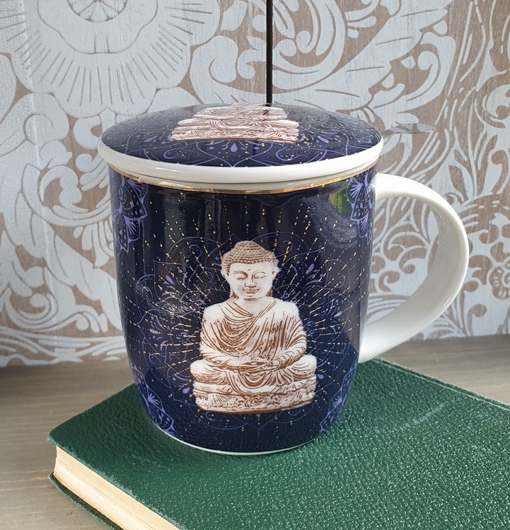 Temugg med sil Buddha