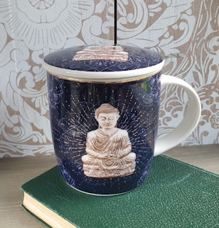 Temugg med sil Buddha