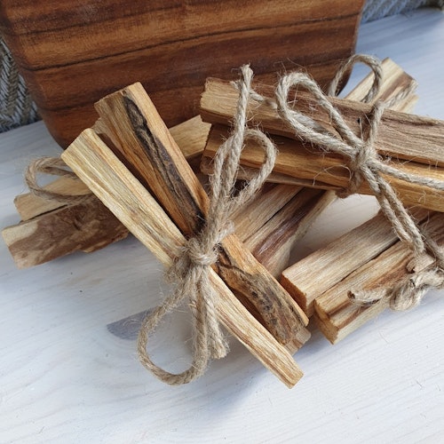Palo Santo, 3 pinnar på ca 15 g