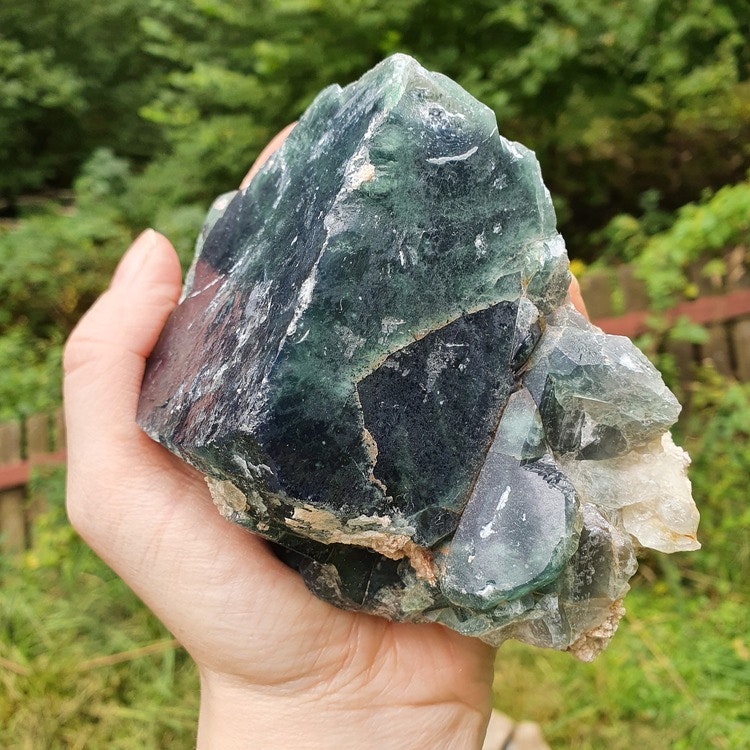 Kluster av Grön fluorit 880 g. Detta ex