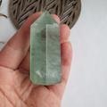 Spets av grön Fluorit 71g, ca 7,5 cm. Detta ex
