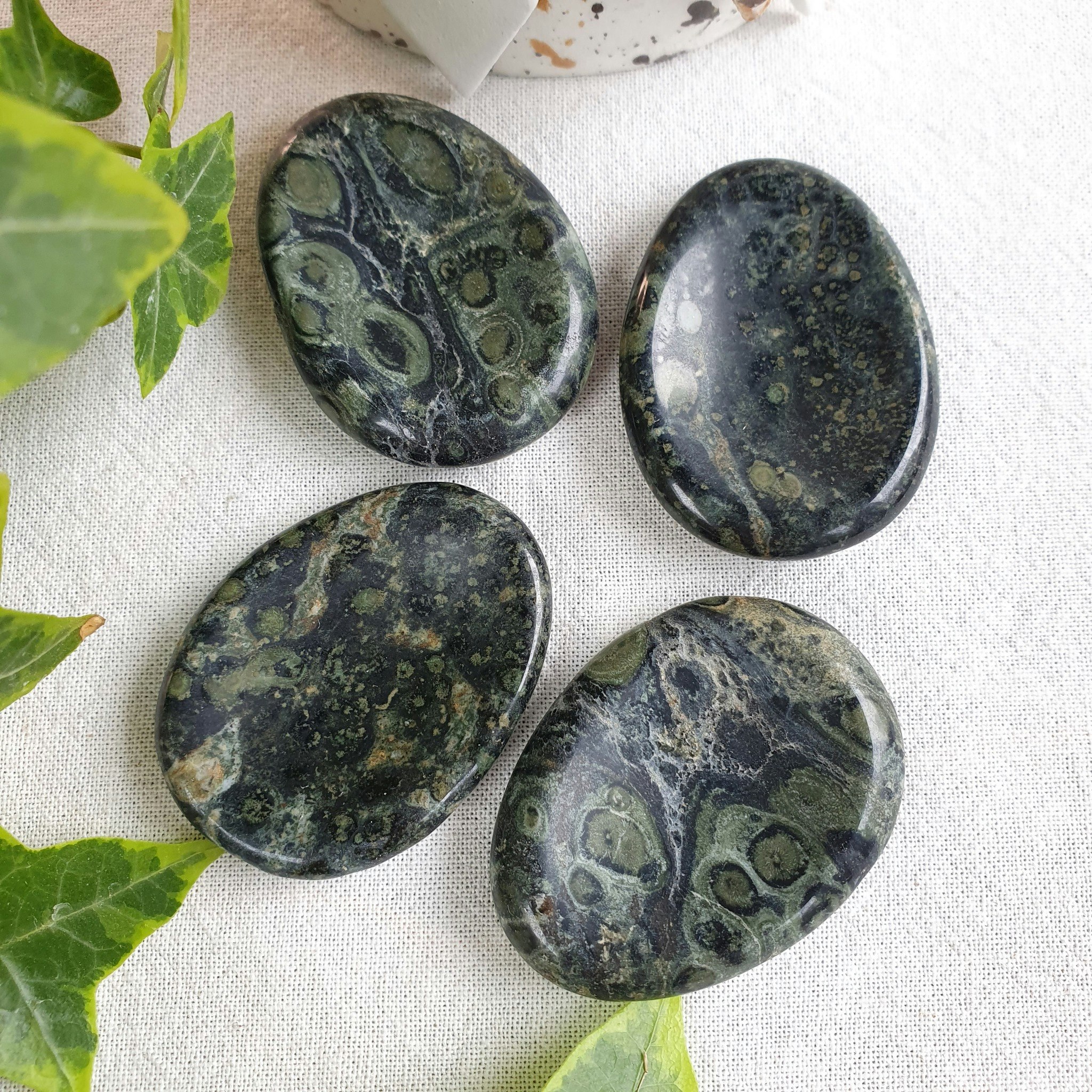 No worry stone av Kambaba Jaspis