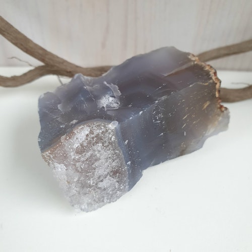 Rå Agat med druzy, 102 g. Detta ex