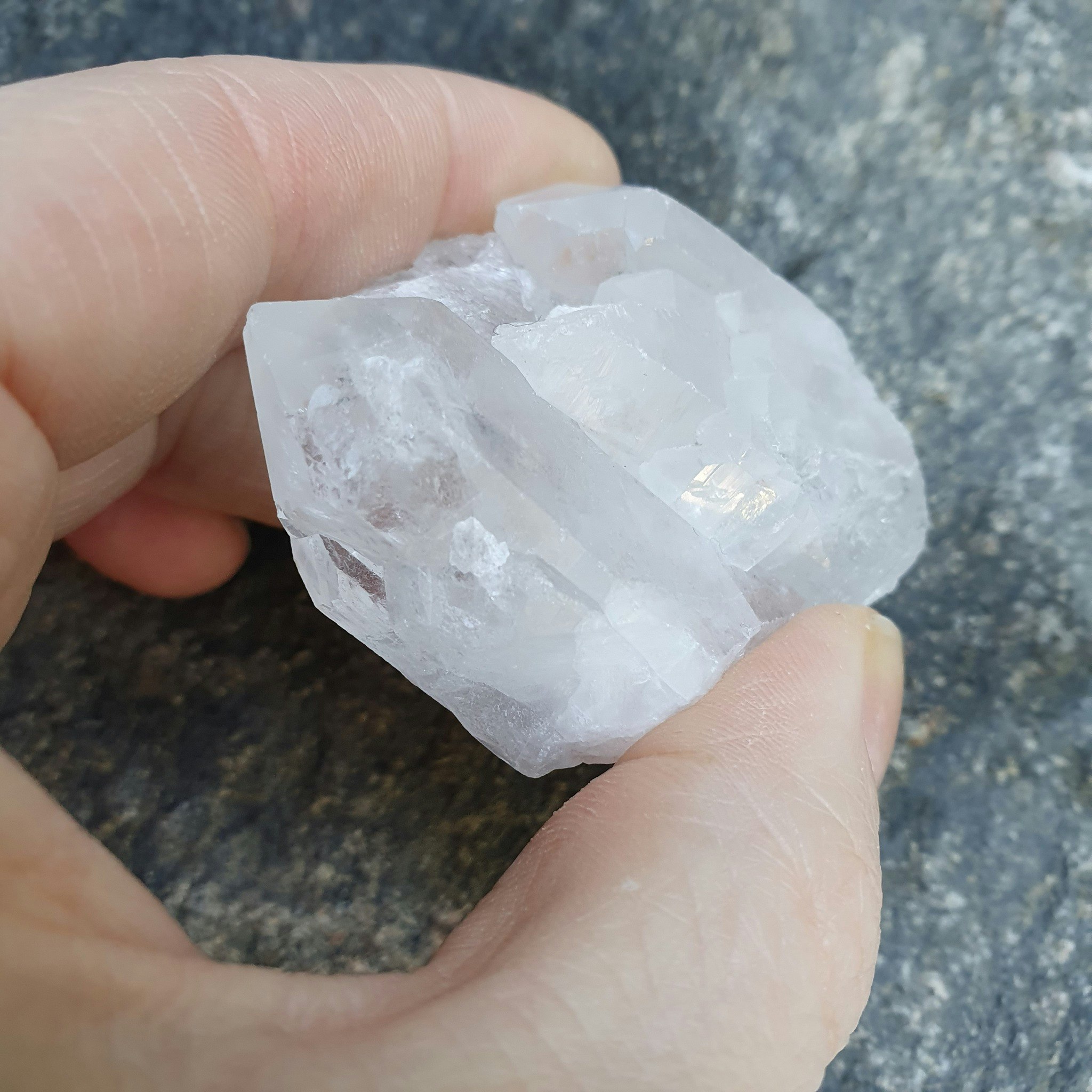 Rå Bergkristall med spetsar, 50 g. Detta ex