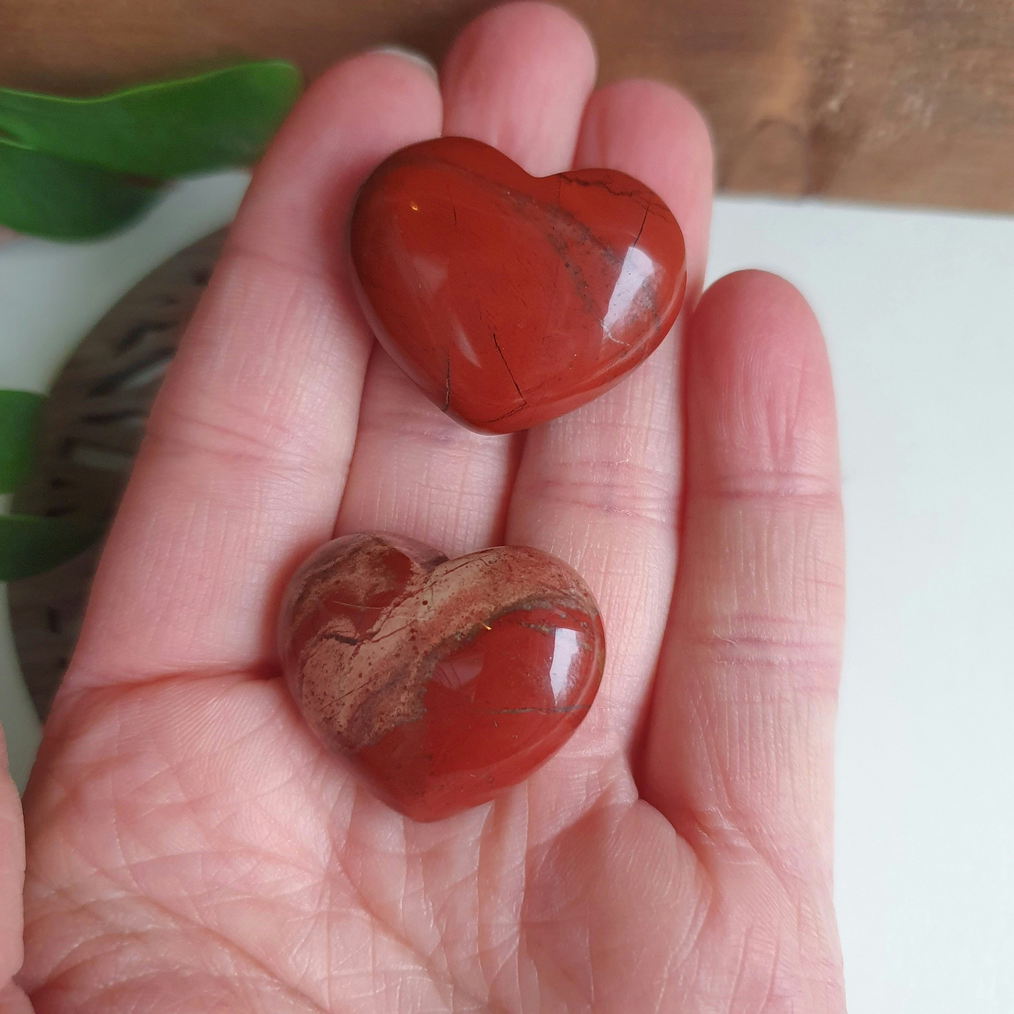 Bulligt hjärta av Brecci Jaspis 3,5 cm