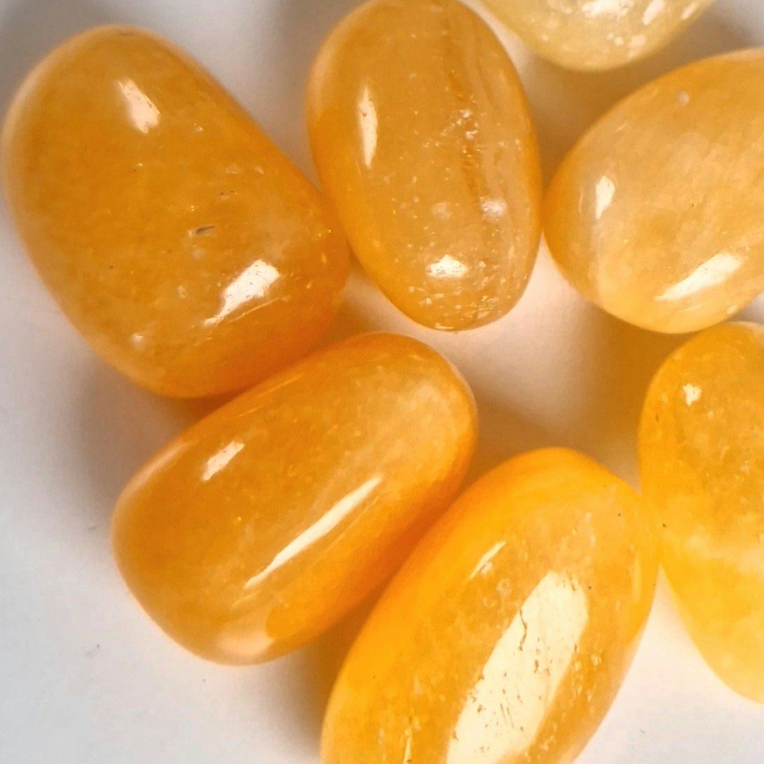 Trumlad Orange Kalcit, 10-15 g S. Vi väljer.