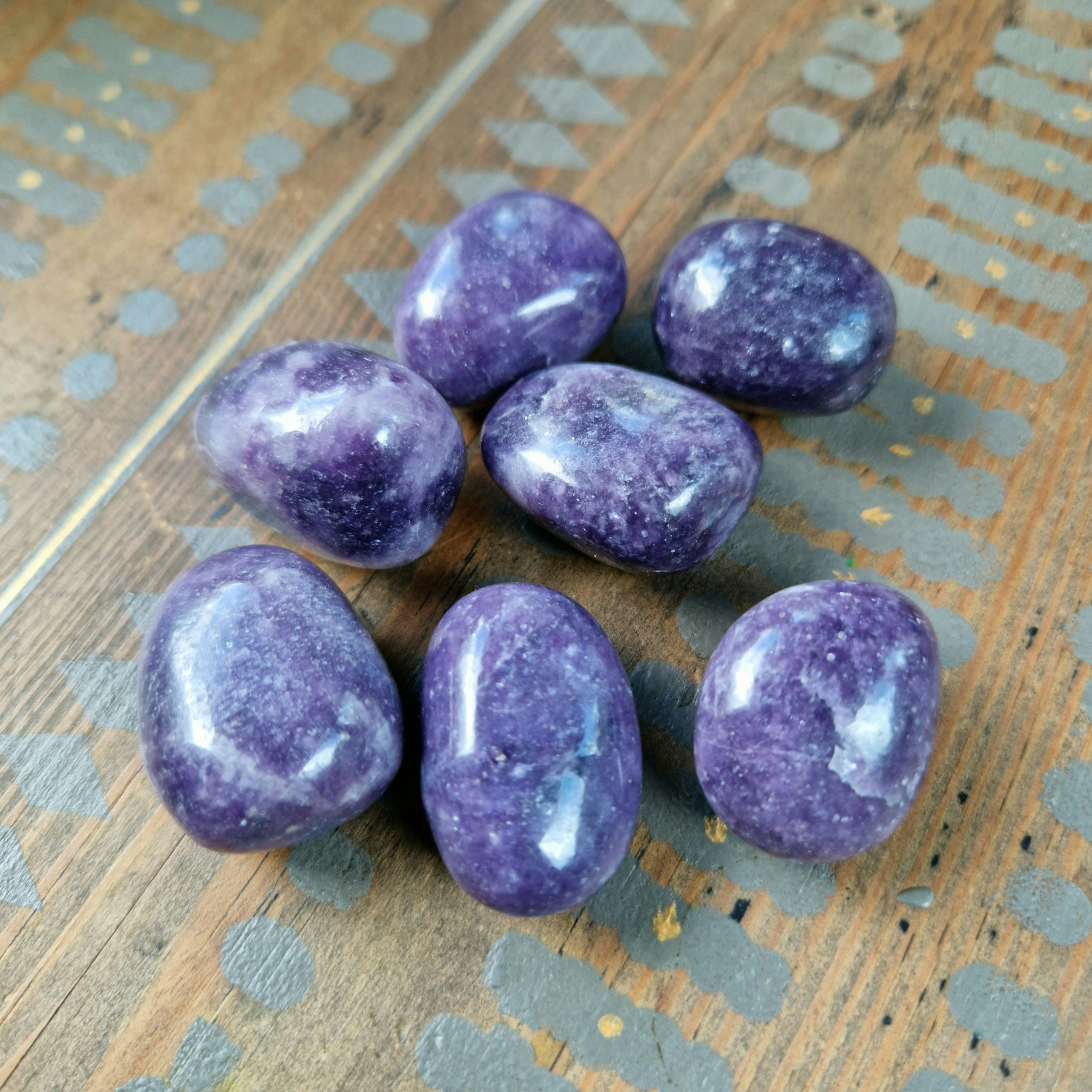 Trumlad Lepidolit 16-23 g M