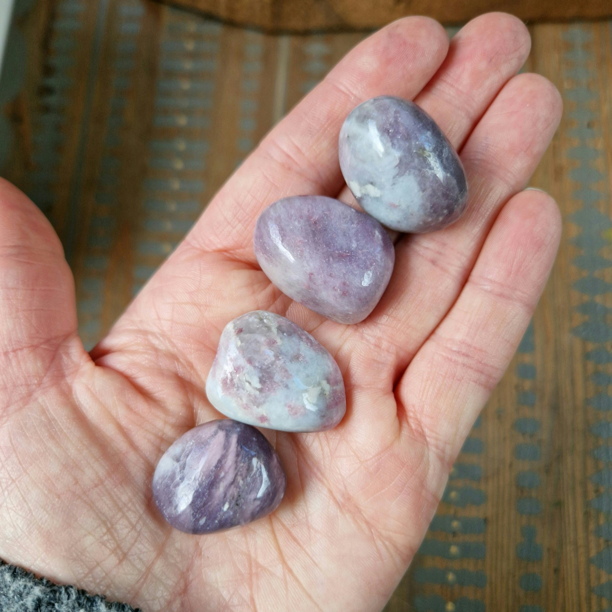 Trumlad Rubellite, 10-15 g S. Vi väljer