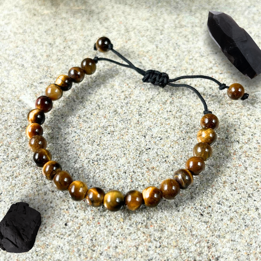 Armband med Tigeröga i makrame stl S/M