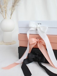 Presentbox utan text, Small