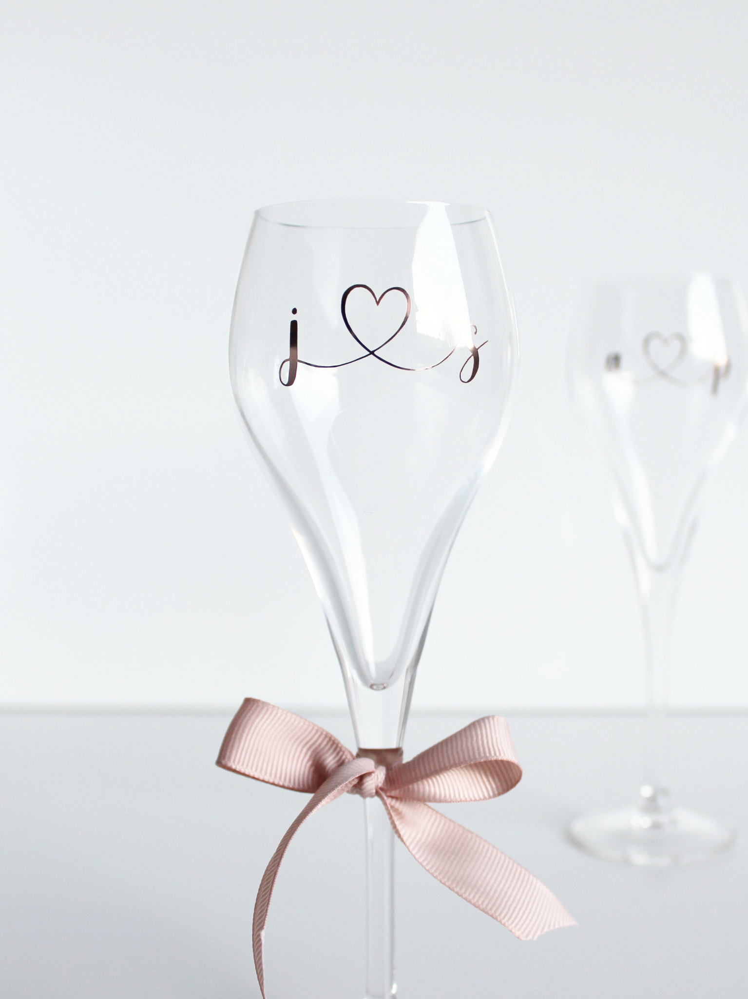 Champagneglas med initialer