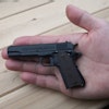 Colt 1911 Miniatyrmodell skala 1:2 Silver