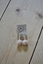 Silverpläterade örhängen