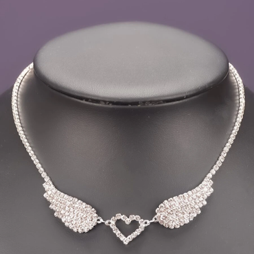 Rhinestone Heart & Wing Decor Necklace