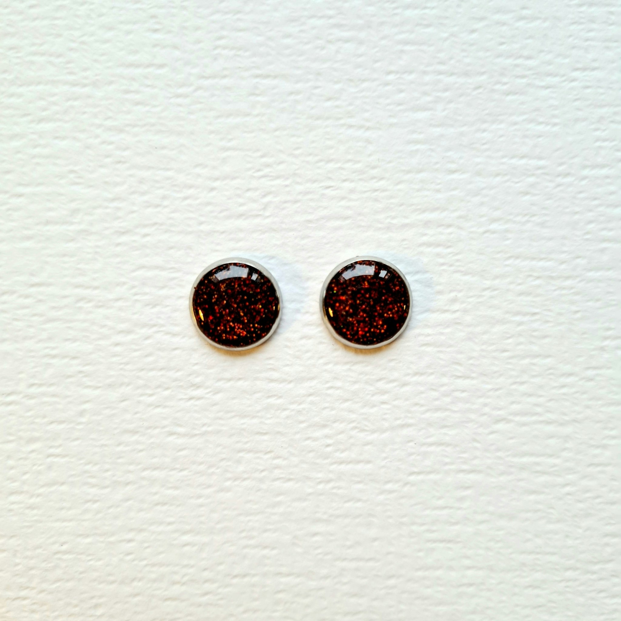 Mörk koppar - Örhängen (12 mm)