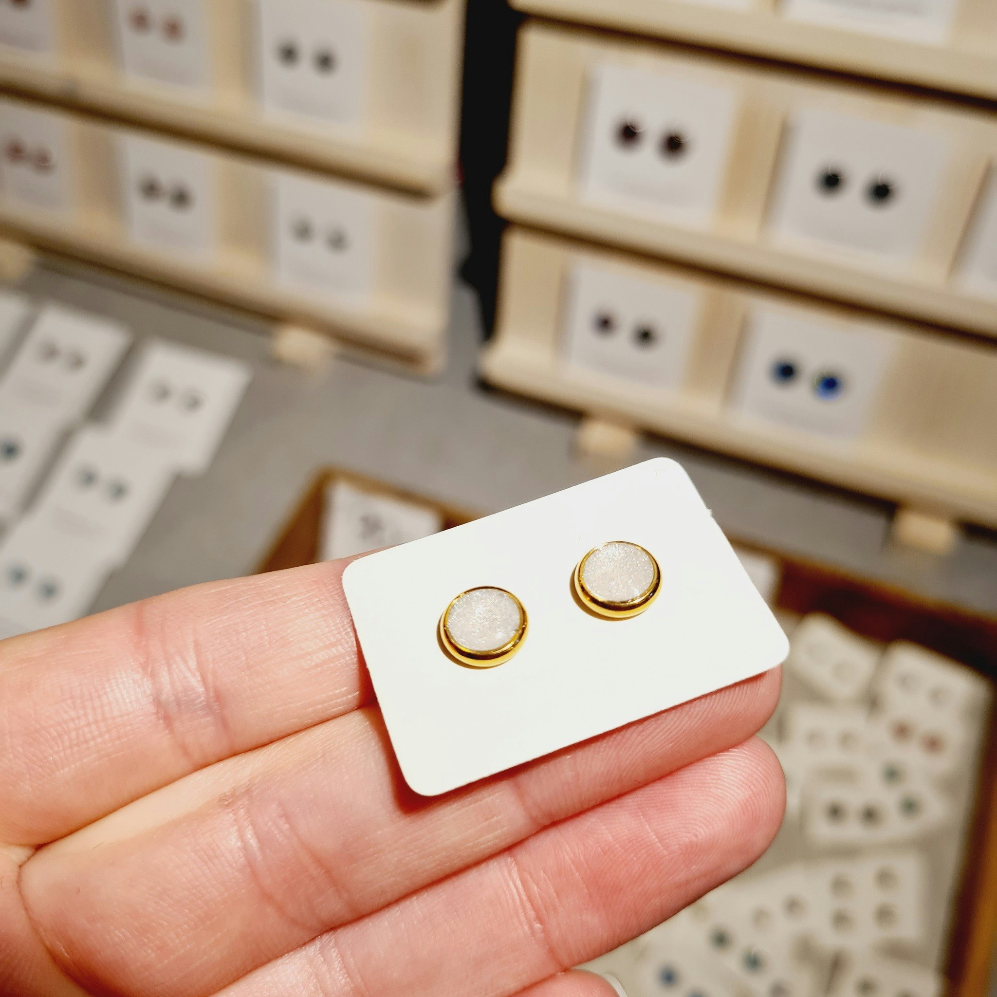 Guld med vitt skimmer MINI (6 mm / 8 mm)