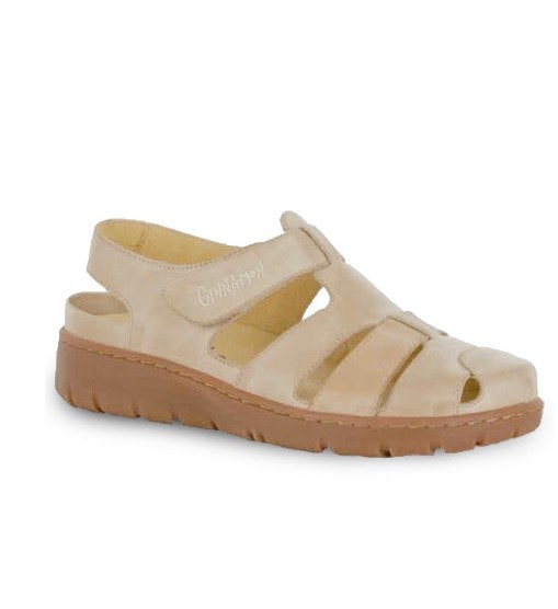 Cinnamon - Karin beige stängd sandal med kardborre