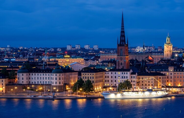 Byggnader i Stockholm på Riddarholmen visar när du vill överklaga strandskydd till Mark- och miljööverdomstolen.