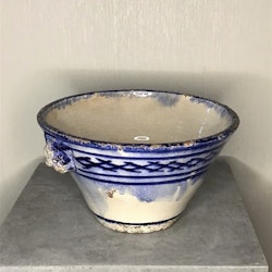 Handgjord skål 26 cm. Blå.