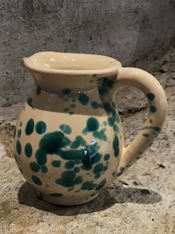 Handgjord mjölkkanna 10 cm. Spruzzi. Grön.
