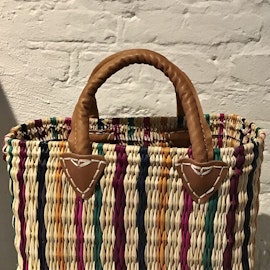 Stråväska/shoppingbag  36 cm. Färgmix.