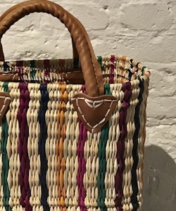 Stråväska/shoppingbag  36 cm. Färgmix.
