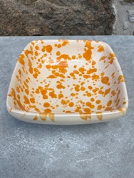 Handgjord skål 13 cm. Spruzzi. Ockragul.