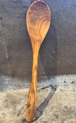 Slev/skopa i olivträ 35 cm.