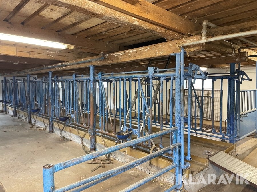 Stallinredning för nöt - Norrtälje Maskinservice AB atv lantbruk