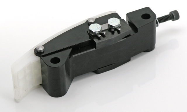 MANUAL PRIMARY CHAIN ADJUSTER