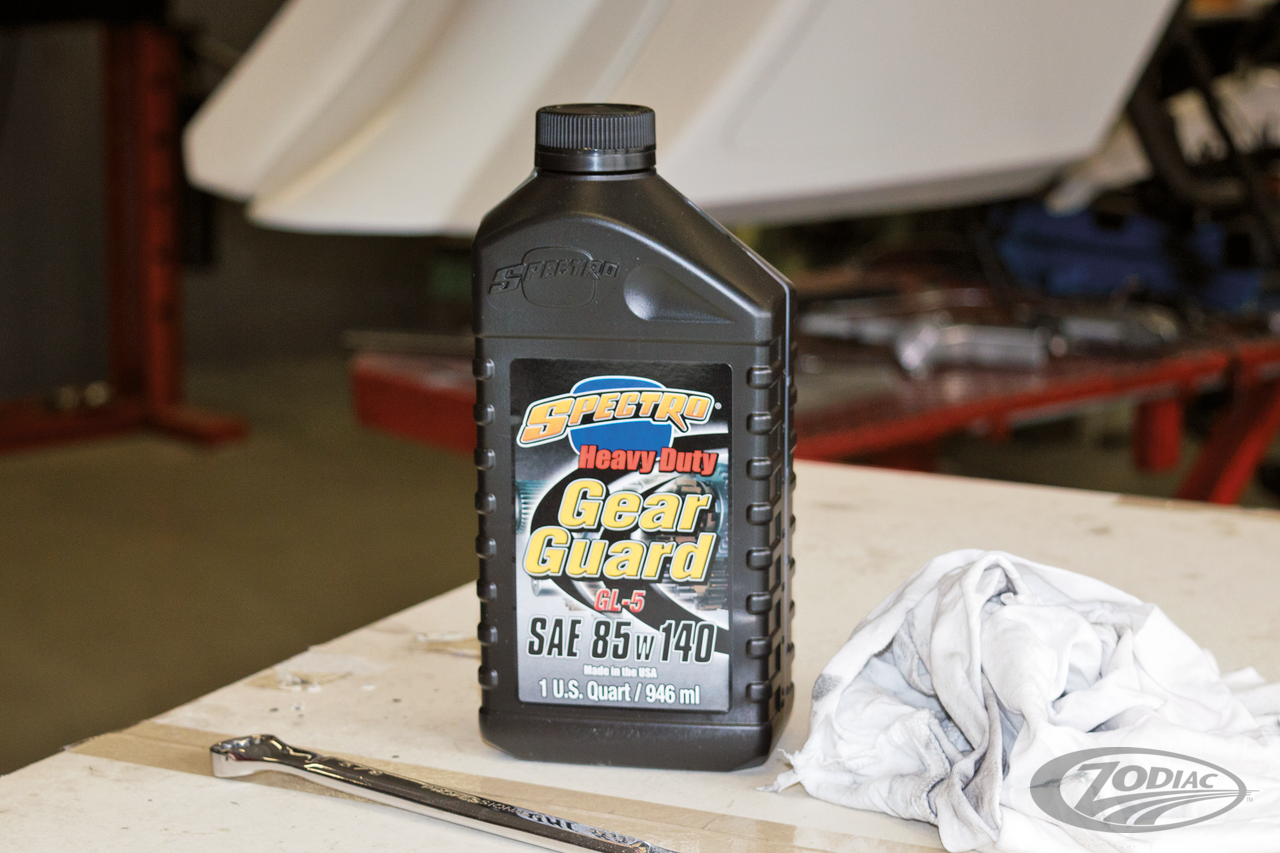 SPECTRO "PREMIUM GEAR GUARD" SAE 85W140 GEAR OIL (0,946L)