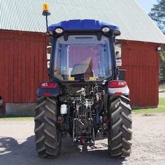 TRAKTOR LOVOL 50 HK 4WD, STAGE V