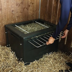 Foderbox för häst, SlowFeeder