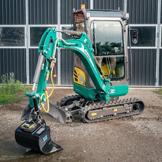 Lovol minigrävare 1,8 ton med hytt