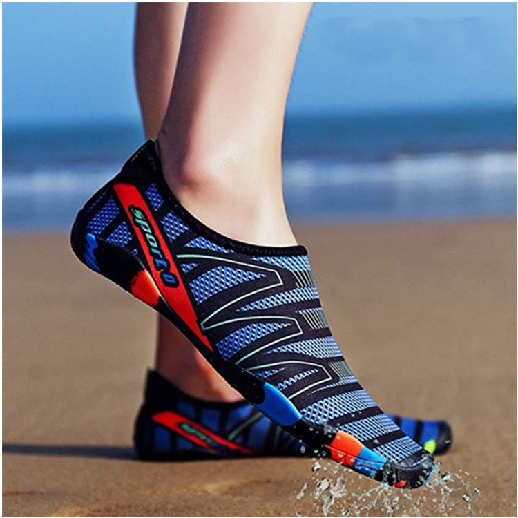 Waterschoenen Aqua ipsum - Waterschoenen voor het strand - € 29,95 -  Devoetenshop.nl