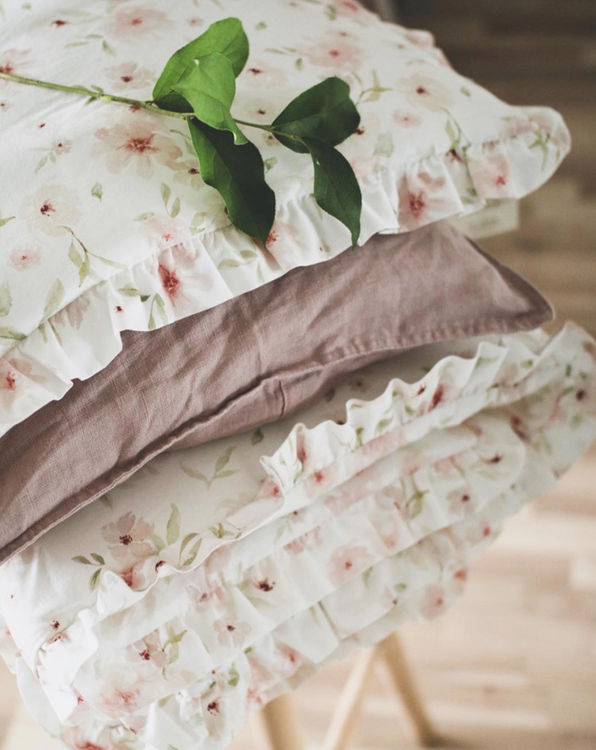 Lamps&Company, sengetøj til tremmeseng, blomster