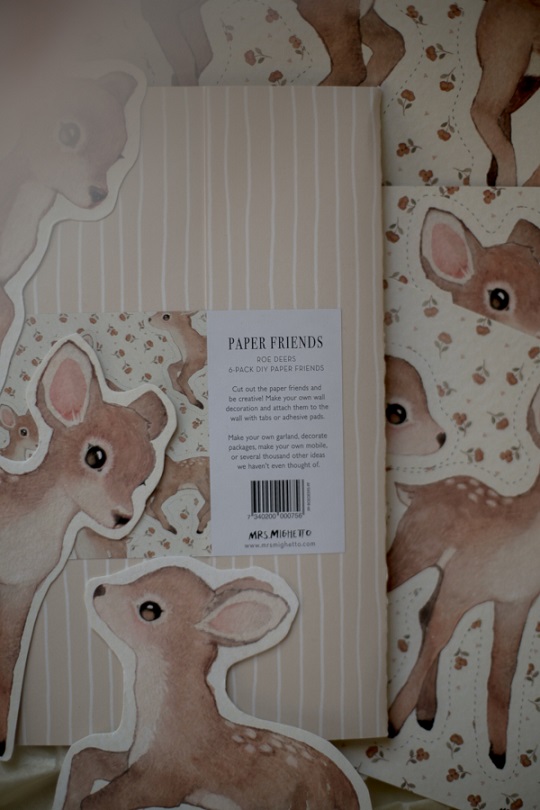Mrs Mighetto, Paper Friends Roe Deers