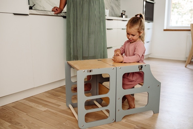 Duck Woodworks, foldbart læringstårn med rutsjebane, grå/natur