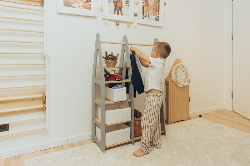 Duck Woodworks, garderobe tøjstang med hylder, grå/natur