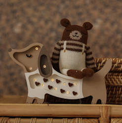 Little Lights, Lampe til børneværelset, Gravhund mini, chocolate heart