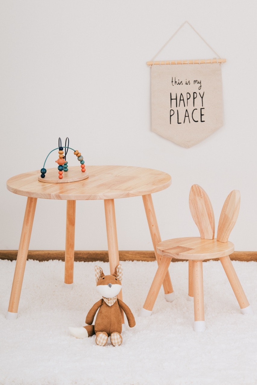 Babylove - bord med 2 kaninstole, natur