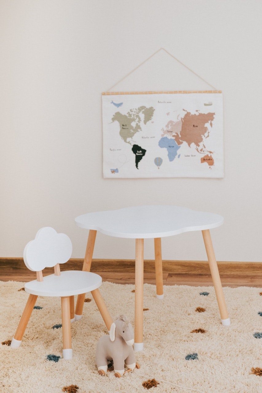 Babylove - bord med 2 skystole, hvid