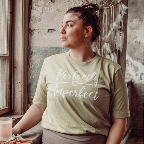 T-shirt "Perfectly Imperfect" Sage