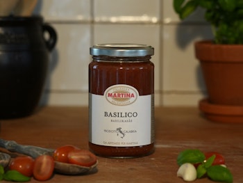 Martinas tomatsås med basilika
