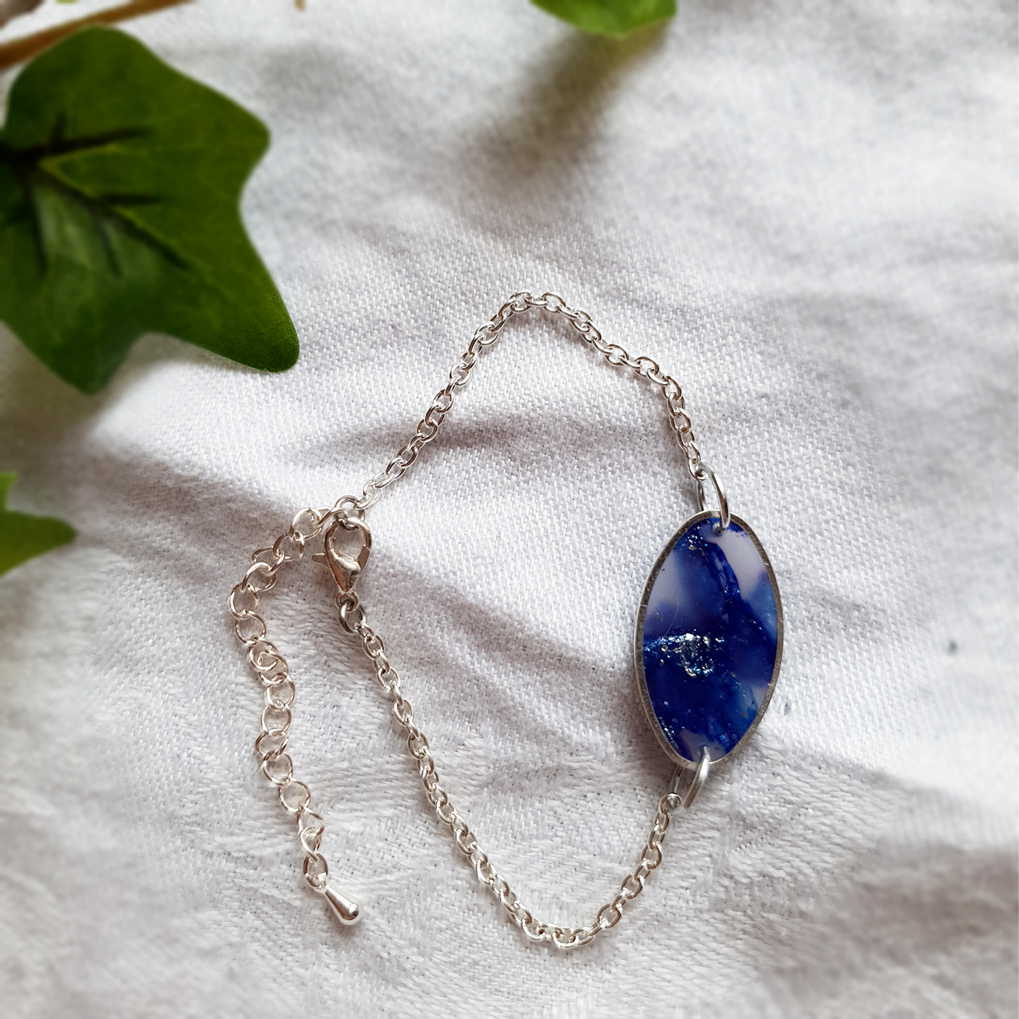 Oval bracelet